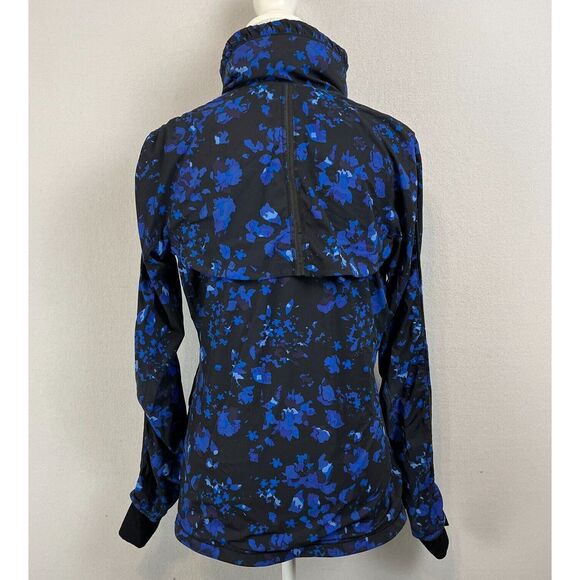 LULULEMON Gather Me Slightly Running Jacket Size 6 Blue Black Print Rain Hood - Picture 3 of 11